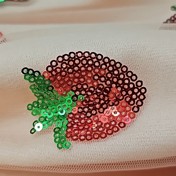 Nwot Magnolia Park Peach w/ Sequined Strawberries Faux Wrap Flutter Sleeve Dress - Picture 11 of 17